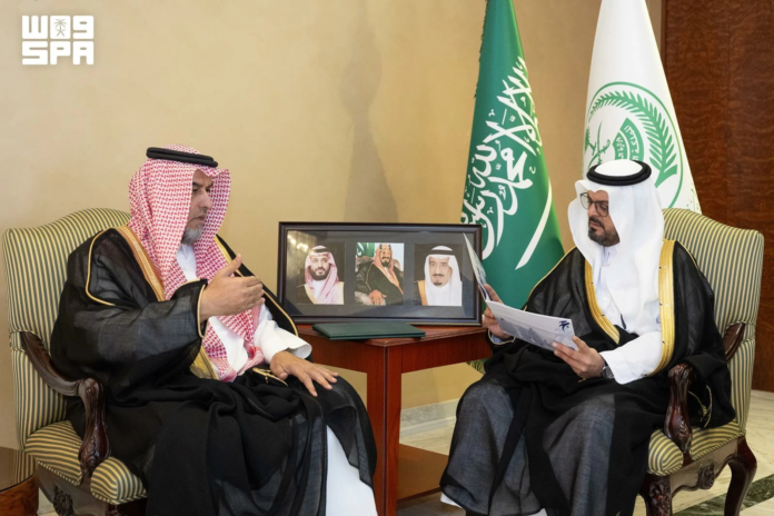جهود تعليم مكة في الحج: نائب الأمير يتسلم تقرير موسم 1447هـ