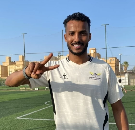 مباراة المنتخب السعودي ضد الأوروغواي: هزازي يثق في الفوز