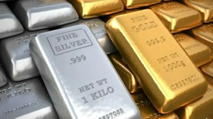 أسعار الذهب اليوم: استقرار المعدن الأصفر وتراجع الفضة