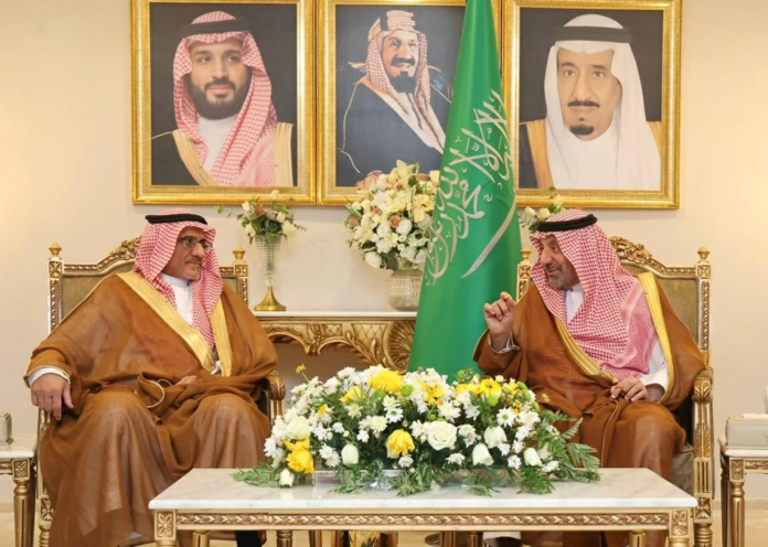 المشاريع الصحية في نجران: أمير المنطقة يستعرض التطوير