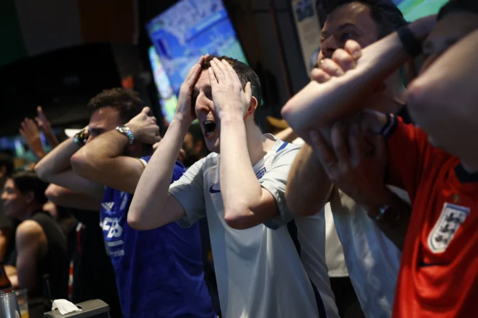 منتخب إنجلترا في كأس العالم: ملك التعادلات التاريخي