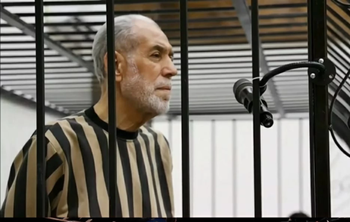 تفاصيل محاكمة أحمد حسون مفتي البراميل في دمشق