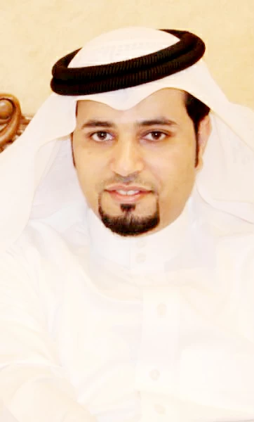 قبر الشاعر ابن المقرب العيوني في عمان: حقائق وأسرار تاريخية