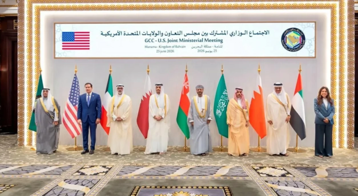 الشراكة الإستراتيجية بين الخليج وأمريكا وأمن مضيق هرمز