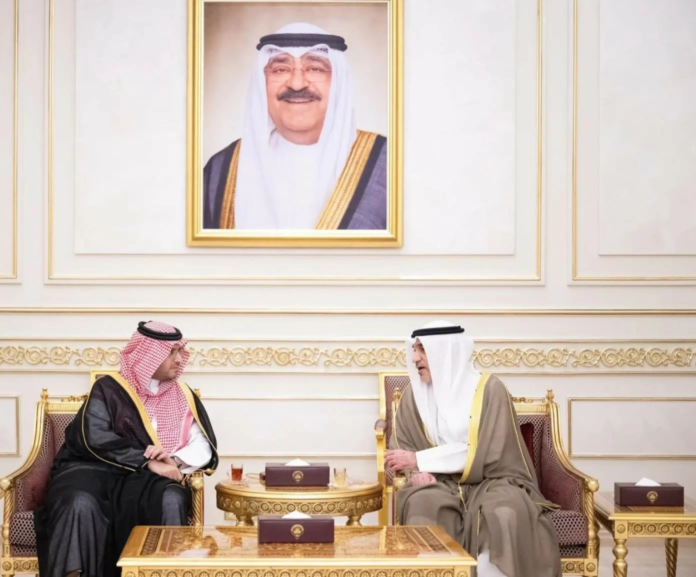 وزير الداخلية الكويتي يستقبل الأمير تركي بن محمد اليوم