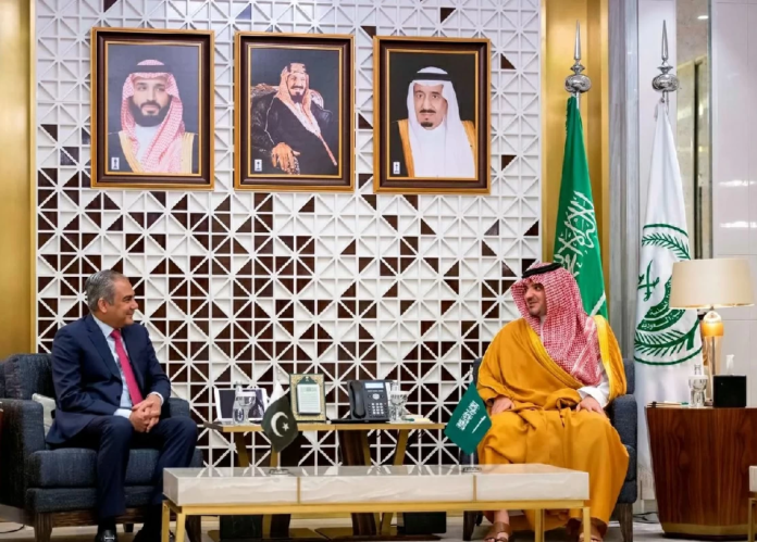 التعاون الأمني بين السعودية وباكستان.. مباحثات ومذكرة جديدة