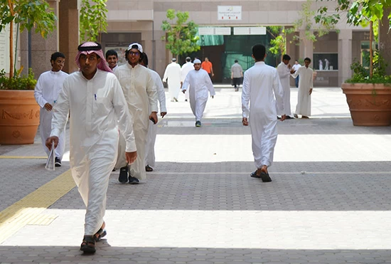 التقديم الجامعي لخريجي الثانوية 1448: خطوات التسجيل عبر قبول