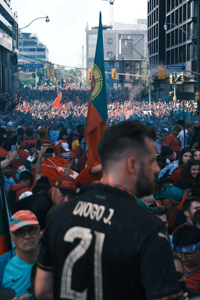 تأهل منتخب البرتغال: رونالدو يشعل حماس الجماهير في تورنتو