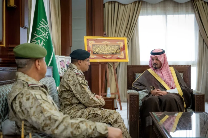 أمير المدينة يستقبل اللواء خالد بن عبدالله الجهني