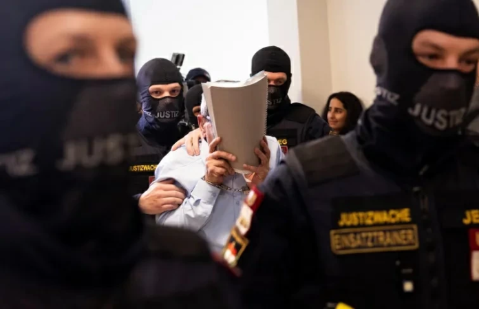 محاكمة ضباط النظام السوري: النمسا تسجن ضابطين 8 سنوات