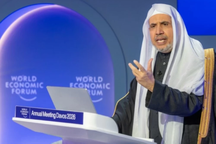 العيسى يدين الاعتداءات الإيرانية على السفن في مضيق هرمز