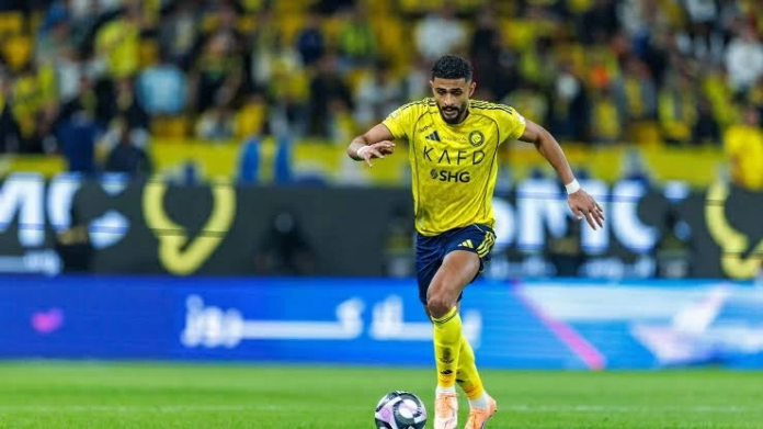 مستقبل عبدالإله العمري: هل ينتقل مدافع النصر إلى أوروبا؟
