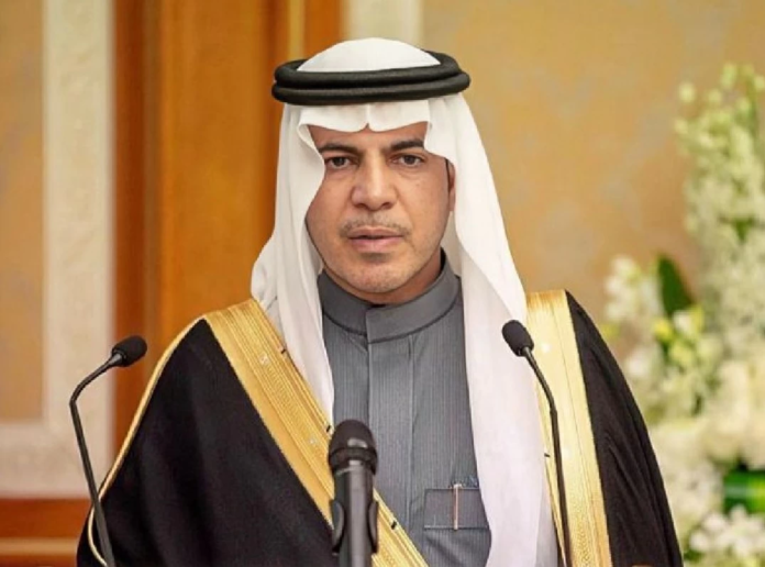 فيصل بن سعود المجفل يبدأ مهامه سفيراً للسعودية في فرنسا