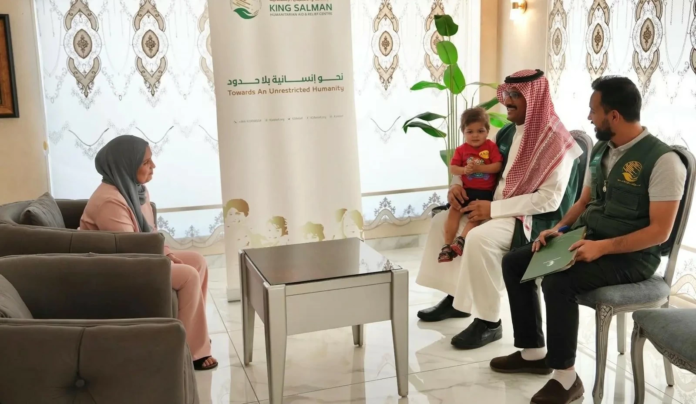 مركز الملك سلمان للإغاثة يتكفل بعلاج طفل فلسطيني بالأردن