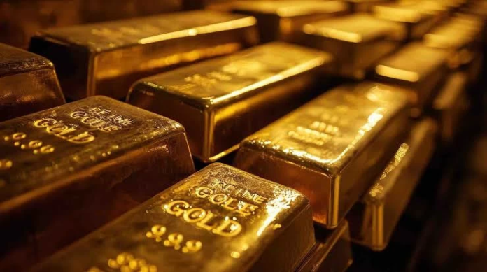 انخفاض أسعار الذهب مع ترقب قرار الفائدة الأمريكية