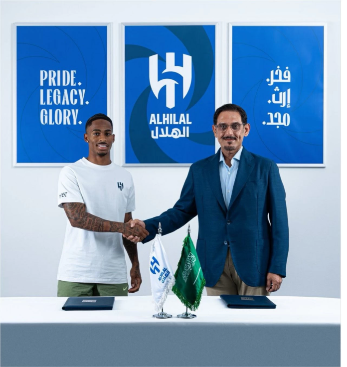 انتقال كريسينسيو سامرفيل إلى الهلال: تفاصيل الصفقة