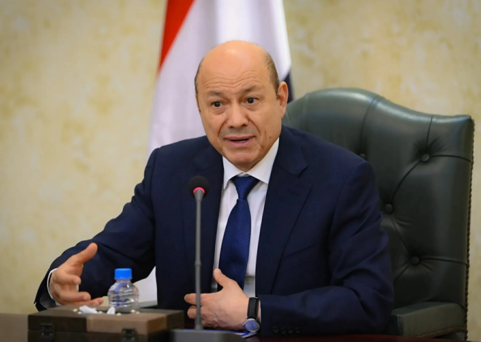 العليمي: مليشيا الحوثي تقامر بمصالح اليمن لخدمة إيران