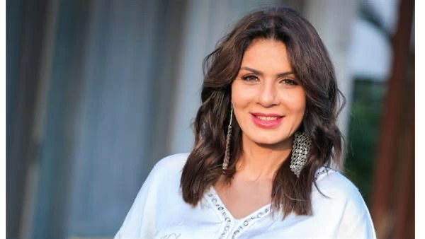 نجلاء بدر ومحمد منير: أسرار إلغاء الزفاف قبل 6 أيام