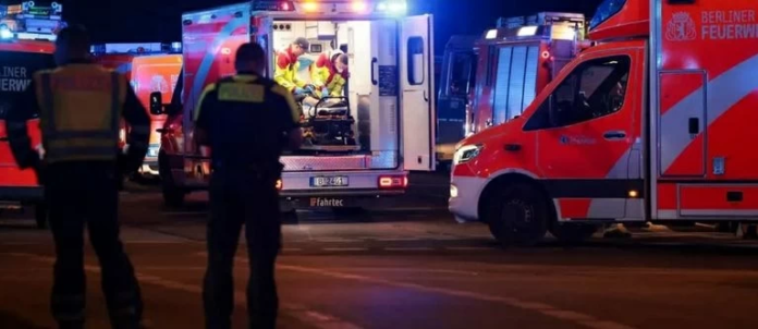 تفاصيل حادث دهس في برلين يثير الذعر والشرطة تطارد المنفذين