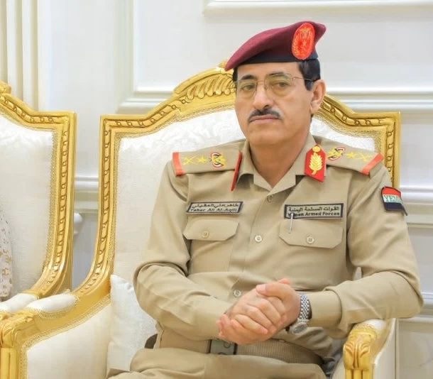 وزير الدفاع اليمني: مستمرون في تحييد خطر الحوثي