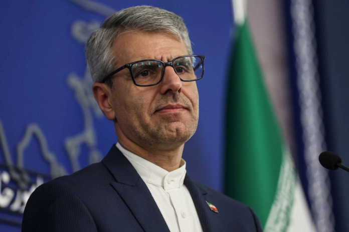مفاوضات إيران وأمريكا: طهران تنفي التهدئة وتكشف الحقائق