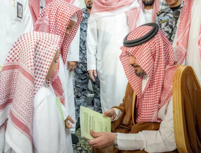 حلقات المسجد النبوي: أمير المدينة يشيد بجهود تعليم القرآن