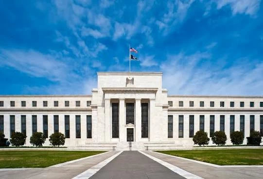 تثبيت أسعار الفائدة للمرة الخامسة من الفيدرالي الأمريكي