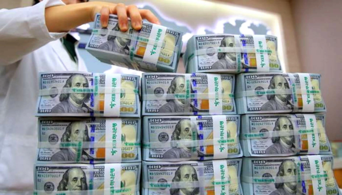 استرداد الأموال المنهوبة في العراق: استرجاع 15.3 مليون دولار
