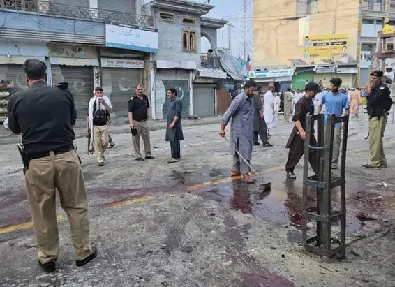 هجوم انتحاري في باكستان يودي بحياة 14 شخصاً في سوات