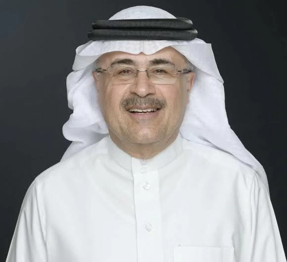 كيف يؤثر إغلاق مضيق هرمز على إمدادات النفط العالمية؟