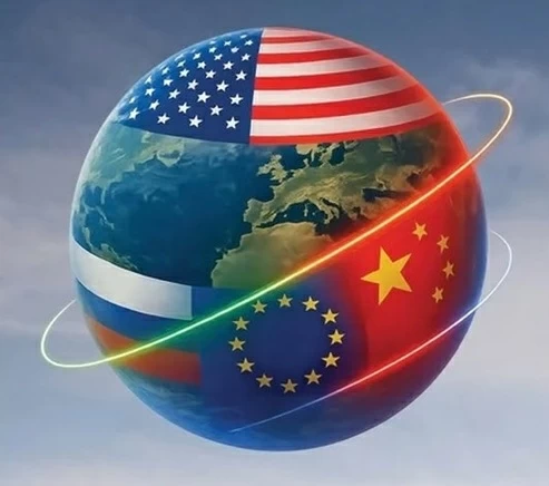 صدور كتاب ديناميكيات القوى الكبرى للدكتور نايف بن حثلين