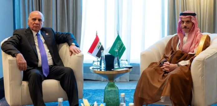 فيصل بن فرحان يبحث مع نظيره العراقي تطورات المنطقة