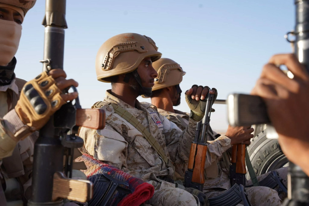 السفارة الأمريكية تدين هجمات الحوثيين في مأرب وحضرموت