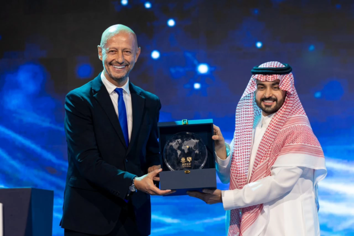 شراكة إستراتيجية بين نادي الهلال و